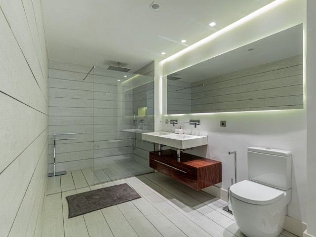 3 Bedrooms Apartment in Puerto Banús