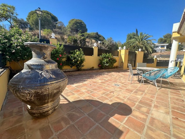 Villa avec 4 Chambres  à Mijas Costa