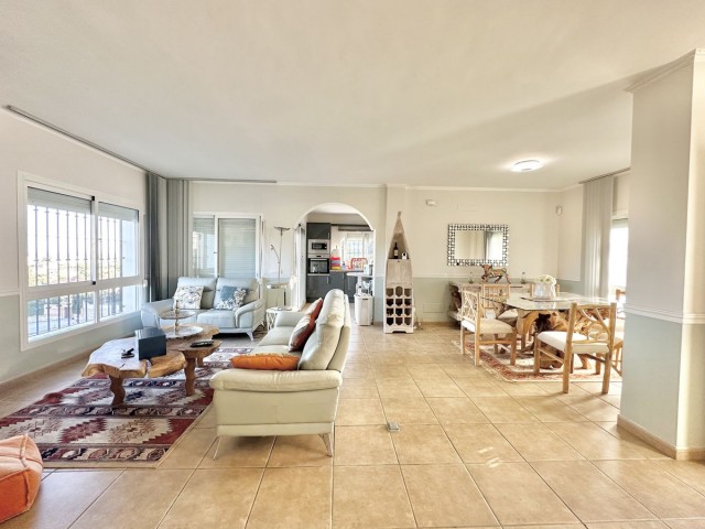 Villa avec 4 Chambres  à Mijas Costa