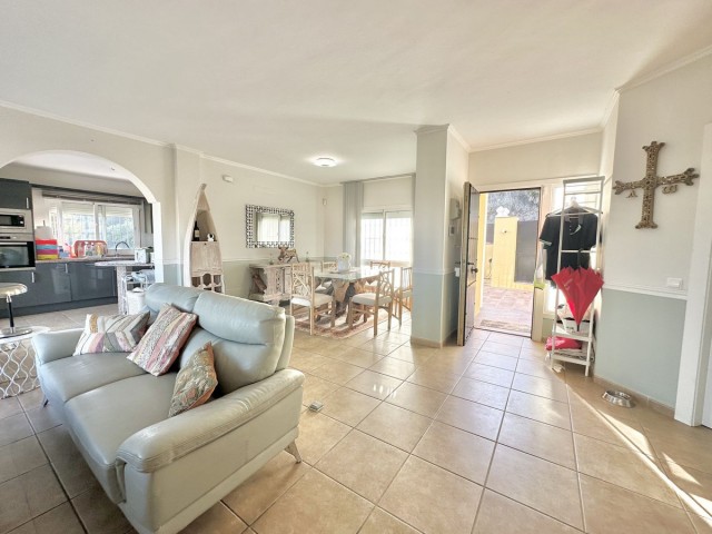Villa avec 4 Chambres  à Mijas Costa