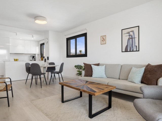 Apartment, Las Lagunas, R5226922