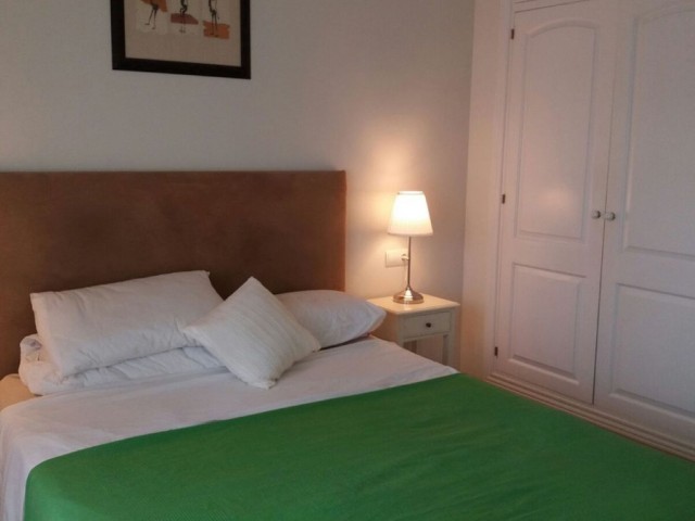 2 Bedrooms Apartment in San Pedro de Alcántara