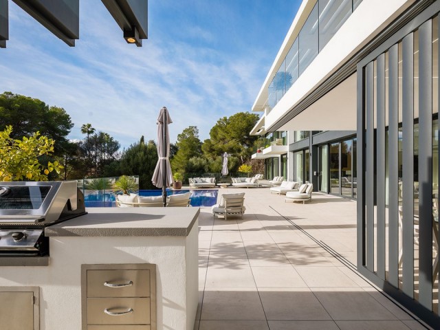 7 Bedrooms Villa in Sotogrande