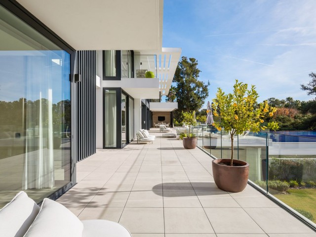 7 Bedrooms Villa in Sotogrande