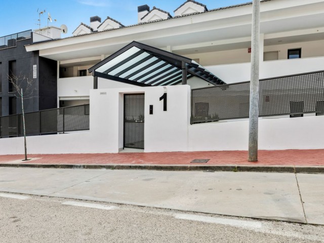 3 Bedrooms Apartment in Benalmadena