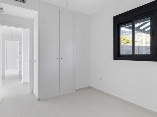 3 Bedrooms Apartment in Benalmadena