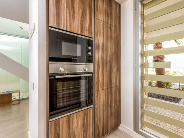 4 Bedrooms Townhouse in Estepona