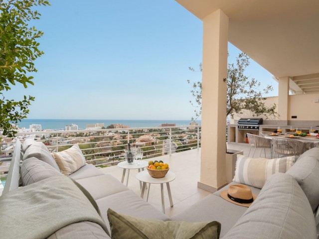 4 Bedrooms Apartment in Benalmadena