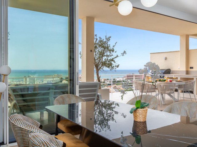 4 Bedrooms Apartment in Benalmadena