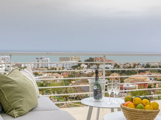 4 Bedrooms Apartment in Benalmadena