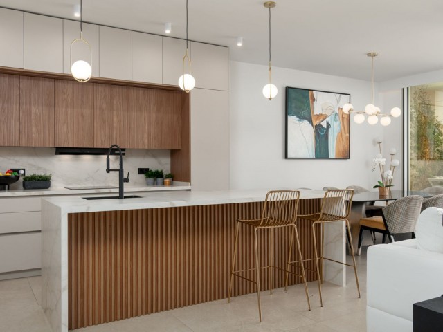 4 Bedrooms Apartment in Benalmadena
