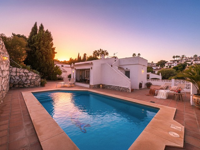 3 Bedrooms Villa in Cerros del Aguila