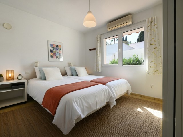 3 Bedrooms Villa in Cerros del Aguila