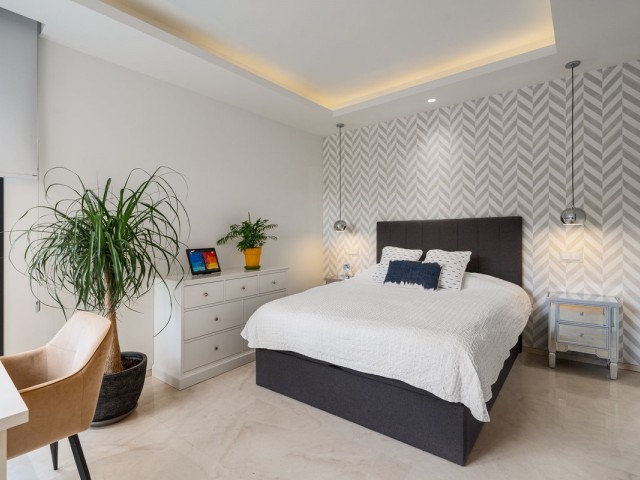 6 Soveroms Villa i Nueva Andalucía
