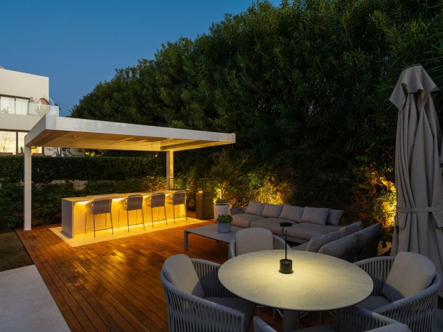 6 Soveroms Villa i Nueva Andalucía