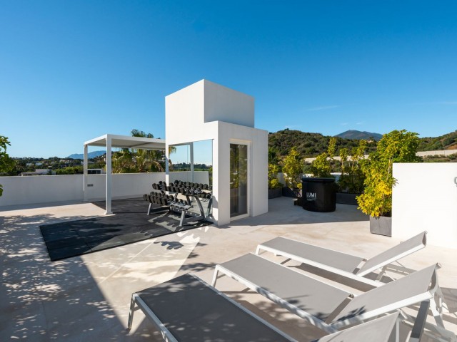 6 Soveroms Villa i Nueva Andalucía