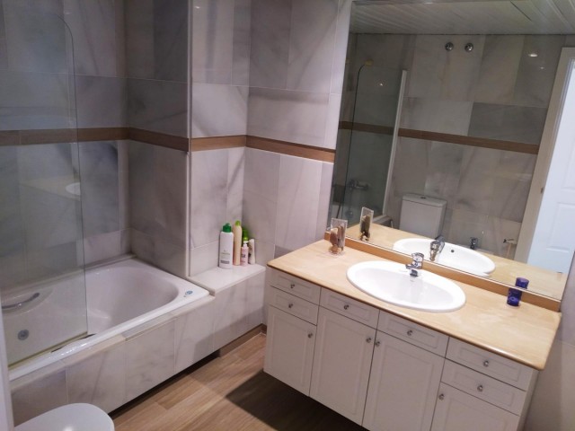 2 Bedrooms Apartment in Benalmadena