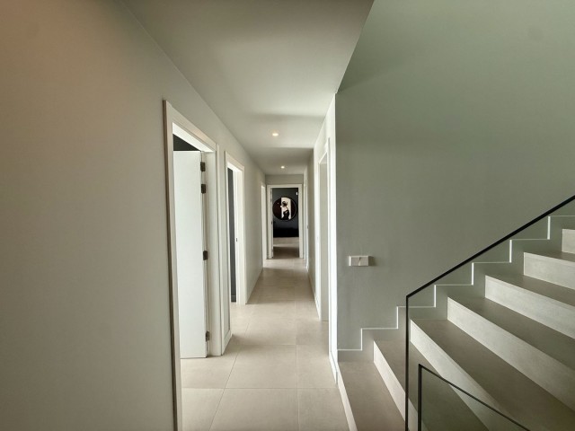 5 Bedrooms Villa in Sotogrande