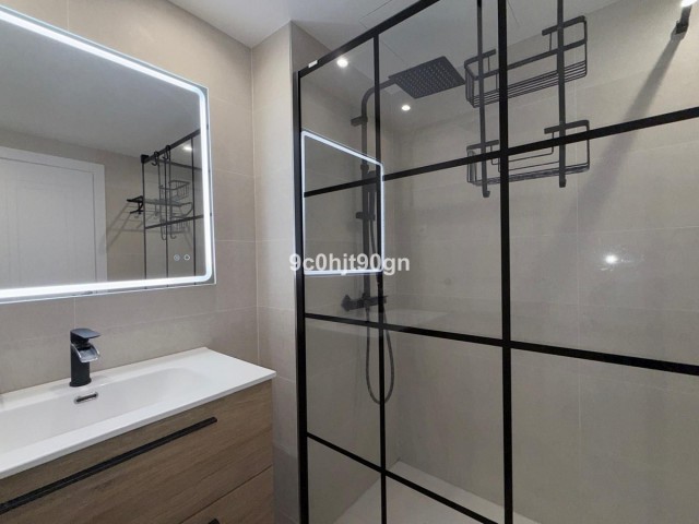 Appartement avec 3 Chambres  à Elviria