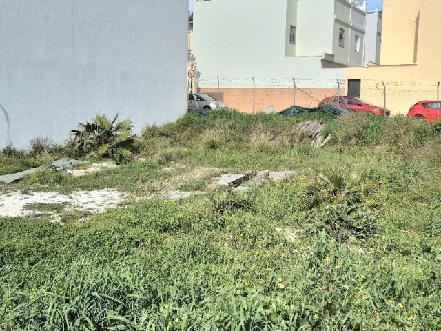  Plot in Cancelada