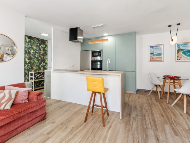 Apartment, Cabopino, R5327536