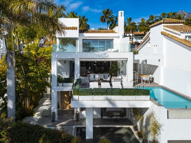 Huvila, Marbella