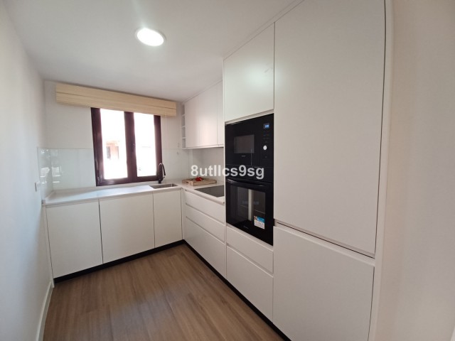 Apartment, Benahavis, R4840054