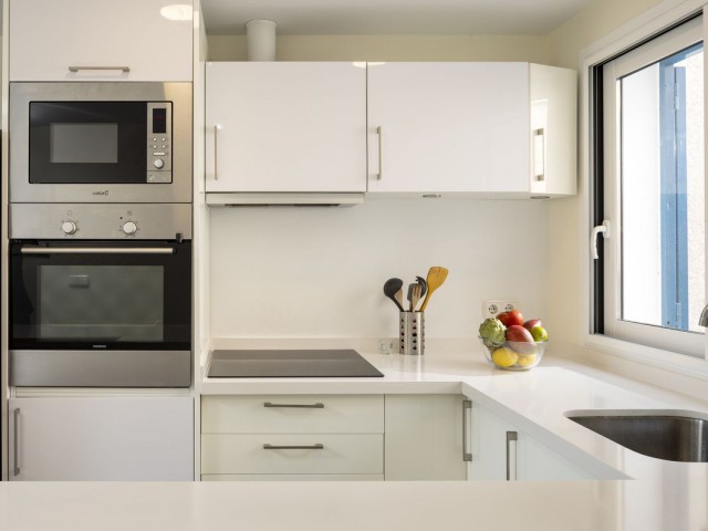 Maison mitoyenne avec 4 Chambres  à Málaga Centro