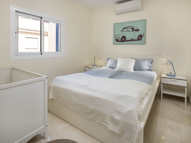 Maison mitoyenne avec 4 Chambres  à Málaga Centro