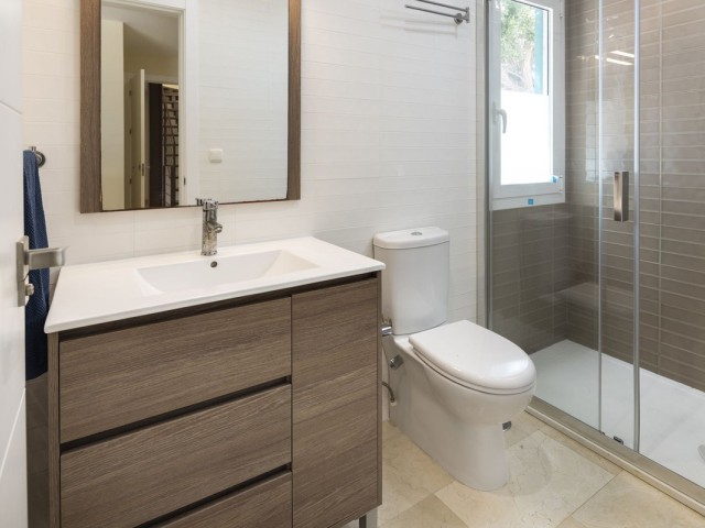 Maison mitoyenne avec 4 Chambres  à Málaga Centro