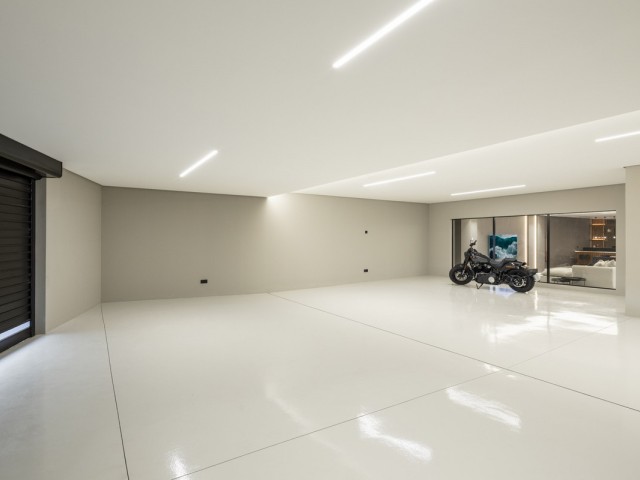 6 Slaapkamer Villa in Nueva Andalucía