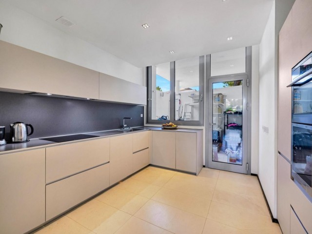 2 Bedrooms Townhouse in Sierra Blanca