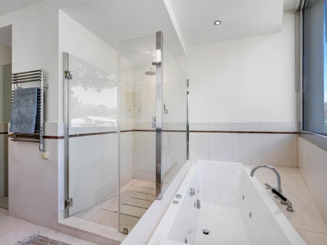 2 Bedrooms Townhouse in Sierra Blanca