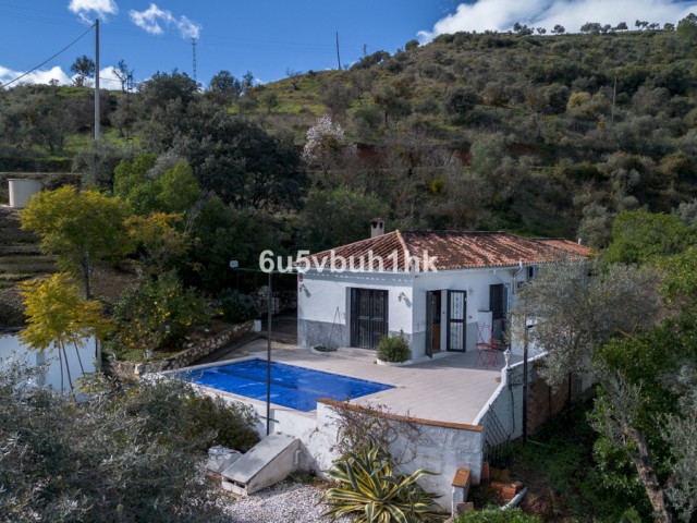 Huvila, Alhaurín el Grande, R5294398