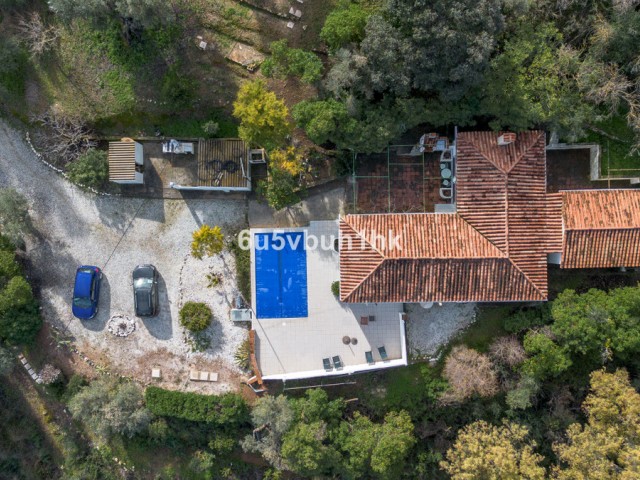 Huvila, Alhaurín el Grande, R5294398