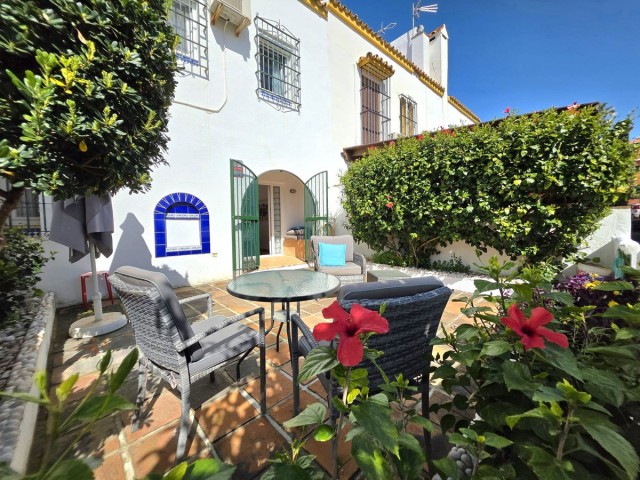 Rekkehus, Casares Playa, R5323108
