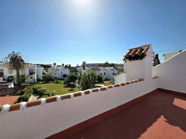 Rekkehus, Casares Playa, R5323108