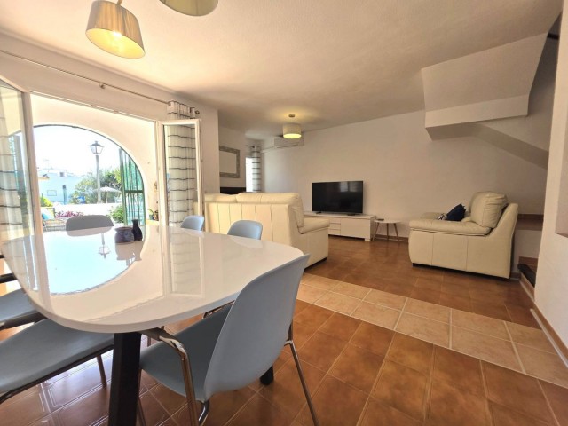 3 Soveroms Rekkehus i Casares Playa