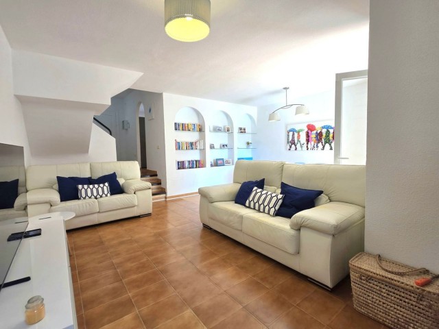 3 Soveroms Rekkehus i Casares Playa