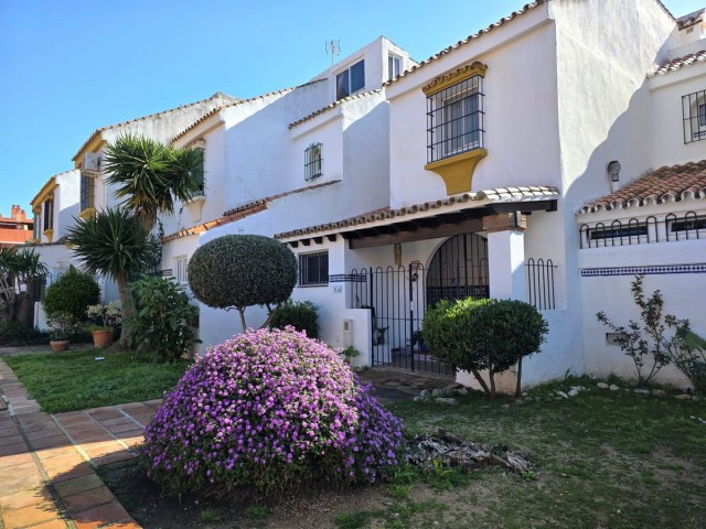 3 Soveroms Rekkehus i Casares Playa