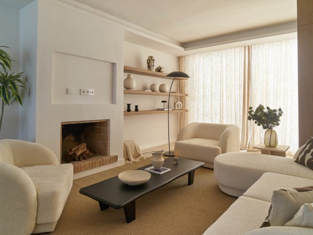 4 Bedrooms Townhouse in Nueva Andalucía