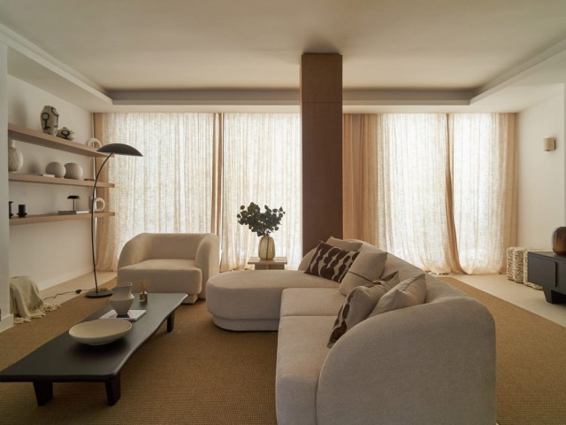 4 Bedrooms Townhouse in Nueva Andalucía