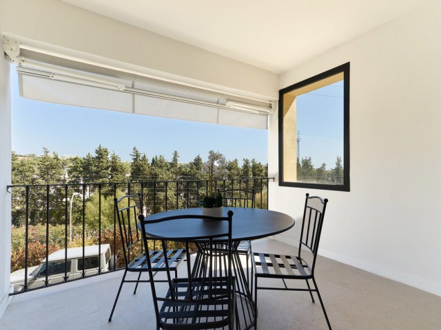 4 Bedrooms Townhouse in Nueva Andalucía