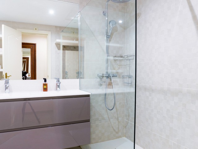 Appartement avec 2 Chambres  à Puerto Banús