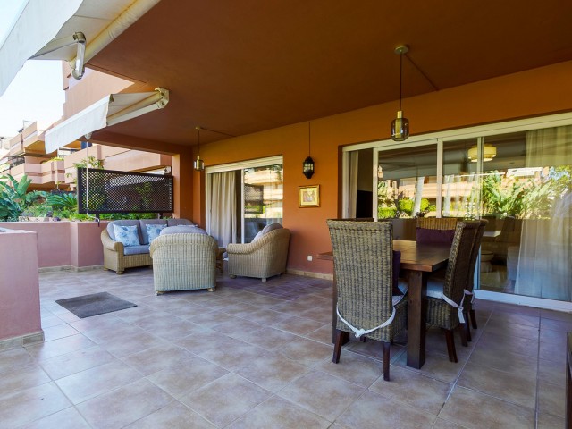 Appartement avec 2 Chambres  à Puerto Banús