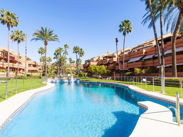 Appartement avec 2 Chambres  à Puerto Banús
