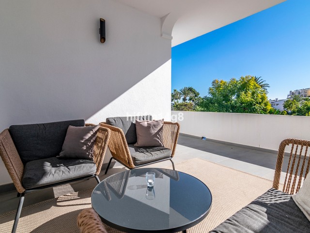 Penthouse avec 3 Chambres  à Nueva Andalucía