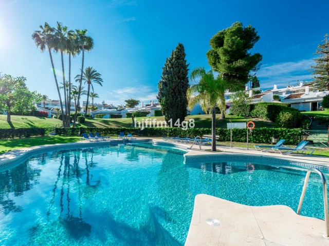 Penthouse avec 3 Chambres  à Nueva Andalucía