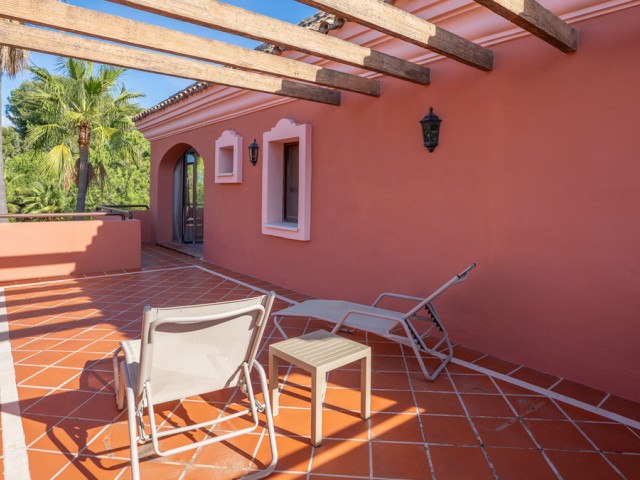 2 Bedrooms Apartment in Puerto Banús