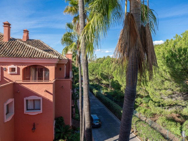 2 Bedrooms Apartment in Puerto Banús